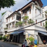 Giá Đầu Tư, ngay Hoàng Hoa Thám, 8.7x18m. 4 tầng, chỉ 35 tỷ, Mua Thôi