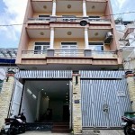 Tòa nhà CHDV đường Lê Văn Sỹ. 32 tỷ. 7x15m. 32 tỷ