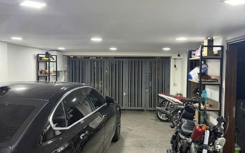 Bán Biệt Thự Khu Vip 343 Nguyễn Trọng Tuyển, P1, Tân Bình, 7.5m x 12m, 3 Tầng Mới Đẹp