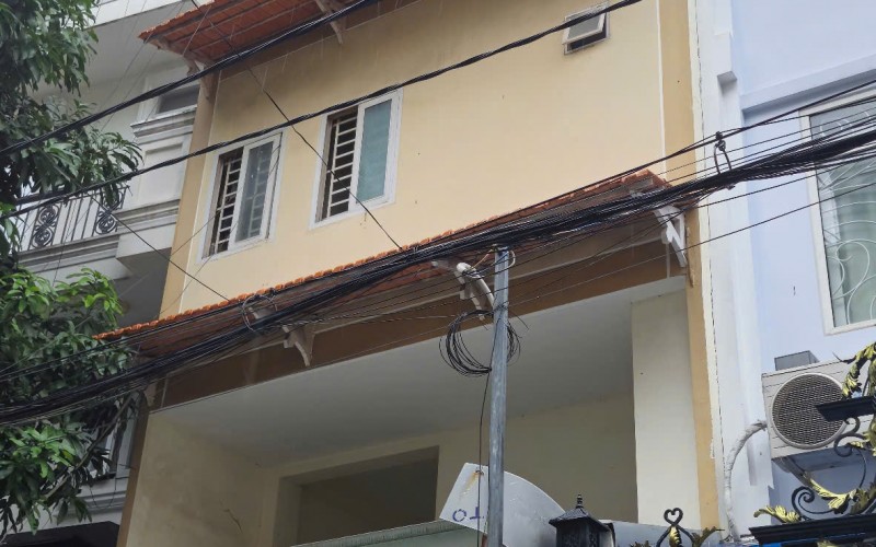 Bán CHDV ngay Mặt Tiền Bạch Đằng Quận Tân Bình. 5m x 25m .Gồm 21 Căn Hộ. Giá 35 Tỷ thương lượng