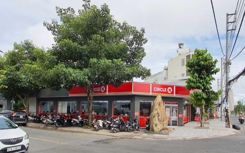 BÁN NHÀ GÓC 2 MT TRƯỜNG CHINH, TÂN BÌNH - DT: 6,3X28M - CN: 200M2 - HĐT: 120TR/TH - GIÁ 55 TỶ