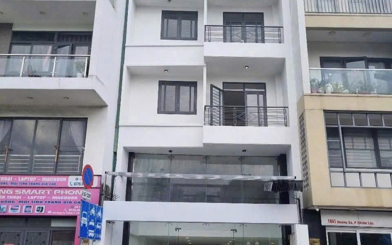 Bán nhà mặt tiền Hoàng Sa- Phường 11, Quận 3- 6,7x13m NH- 6 Tầng- Giá 32 tỷ