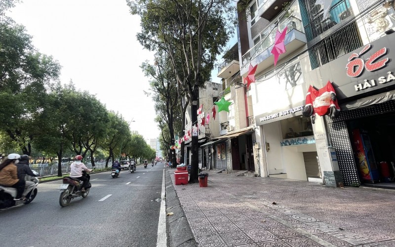 Bán nhà mặt tiền Trường Sa- P.3 Q. Tân Bình- 6x20m- 3 Tầng- HĐT 50tr/th- Giá 52 tỷ