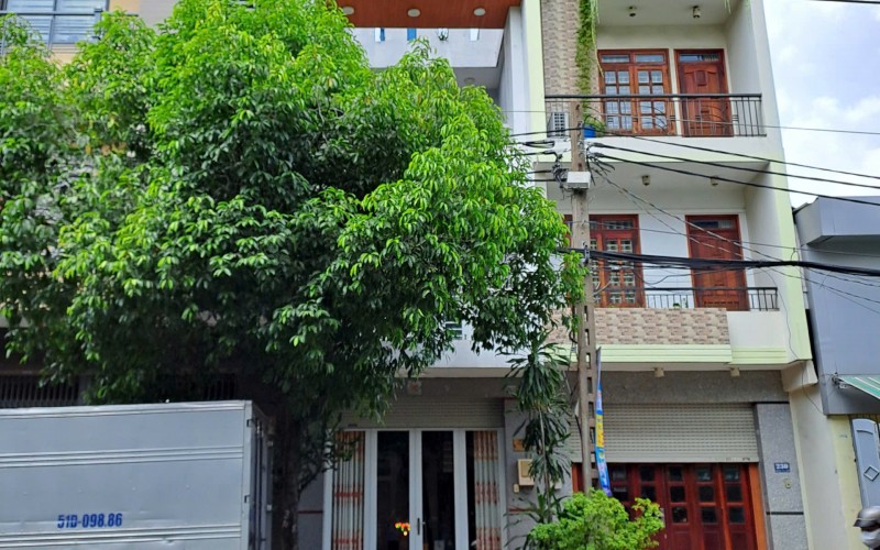 Bán Nhà Mặt Tiền 232 Bàu Cát, Tân Bình, 4m x 30m, 4 Tầng, Giá rẻ đầu tư