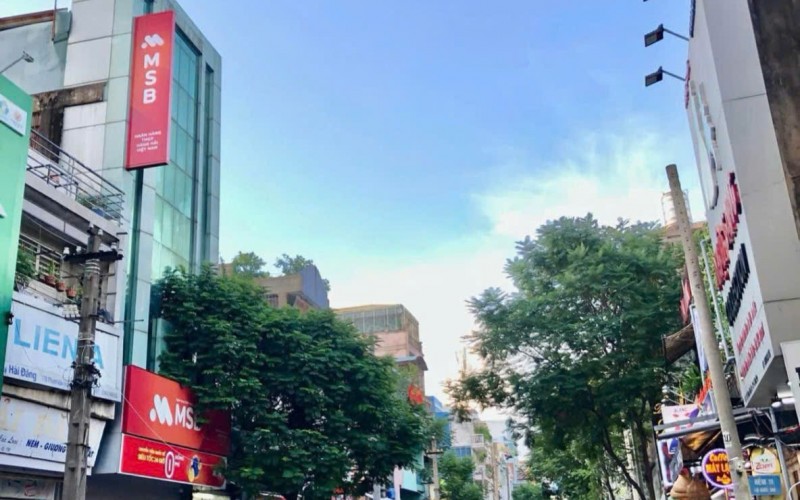 Bán nhà Mặt Tiền Lê Văn Sỹ P.2 Quận Tân Bình. Diện tích 4m x 17m. 4 Tầng + Lửng. HĐT 40tr/th. Giá 28 Tỷ thương lượng