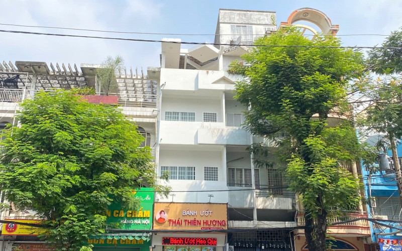 Bán nhà Siêu khan Hiếm MTBàu Cát Đôi, DT  4x18m, 5 Tầng - Giá 23,5 tỷ chốt