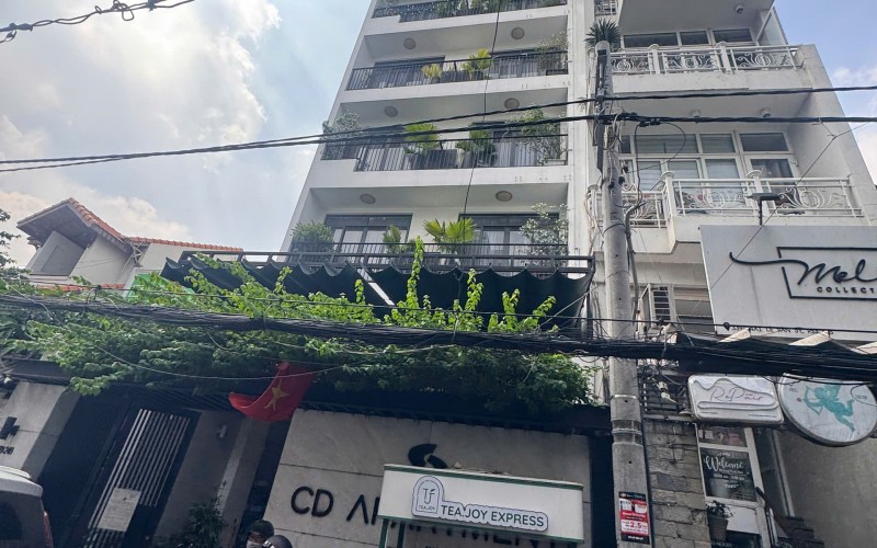 Bán tòa CHDV hẻm vip 339/ Lê Văn Sỹ, Q3 - DT: 7x16m - CN: 115m2, 5 tầng - TN: 100tr/th - giá 32 tỷ