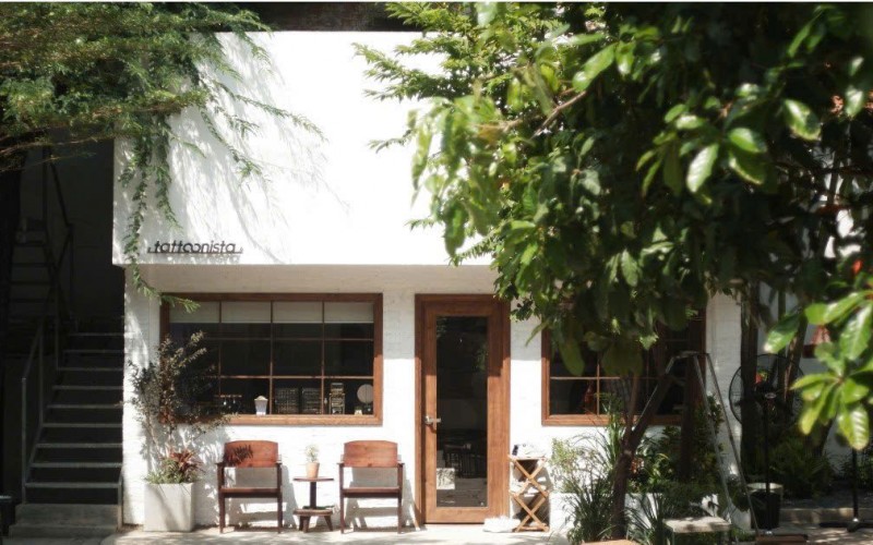 DT LƠN 30x48m ĐANG KD QUÁN CF SÂN VƯỜN, KC HẦM+8 TẦNG. GIÁ BÁN CỰC TỐT 120 TỶ