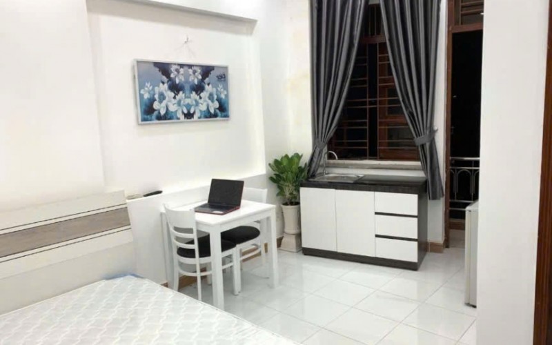 MỜI ANH CHỊ DỪNG CHÂN ! Bán CHDV ngay Mặt Tiền Cách Mạng Tháng 8 Quận 3. 9m x 10m. 5 Tầng + Lửng + MCT. HĐT 120tr/th. Giá 36 Tỷ