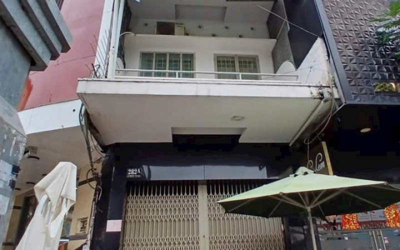 MỜI THƯỢNG ĐẾ DỪNG CHÂN ! Bán nhà Siêu Vị Trí Mặt Tiền Lê Văn Sỹ Quận 3. 4,1m x 25m. 3 Tầng. Giá 34 Tỷ