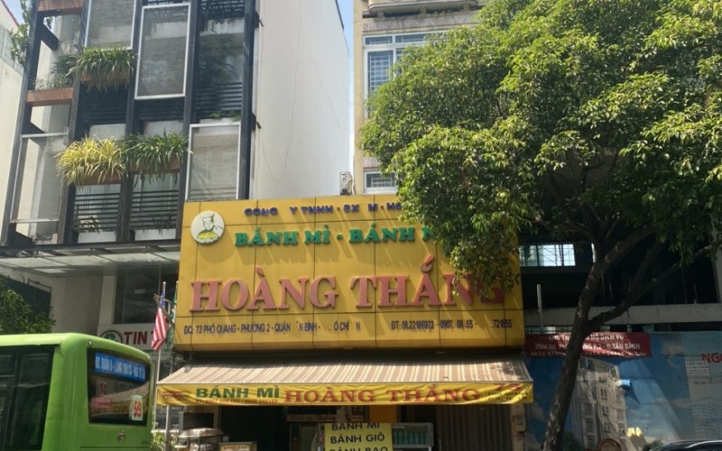 MT Hoàng Văn Thụ, P. 2, Q. Tân Bình - 10mx30m - 5 lầu - HĐ thuê 230tr/th - giá: 88 tỷ