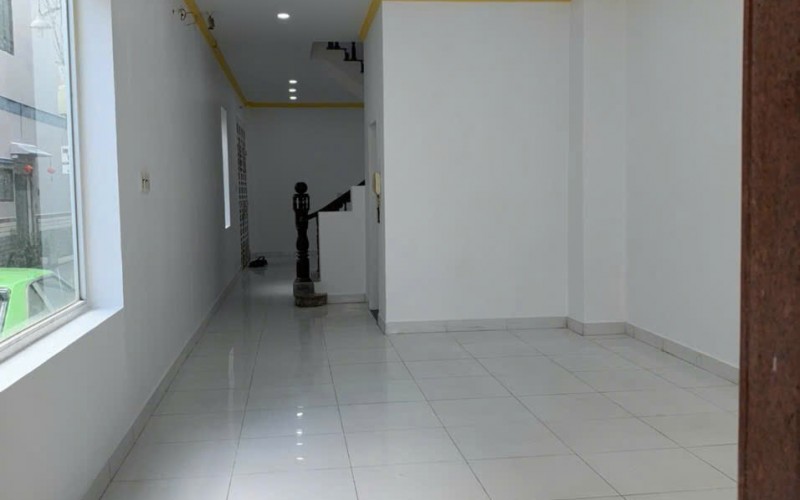 Tòa Nhà Góc 2MT 175A Phan Huy Ích, Tân Bình, 4,5m x 24m, 6 Tầng Thang Máy, HĐT 60 Triệu