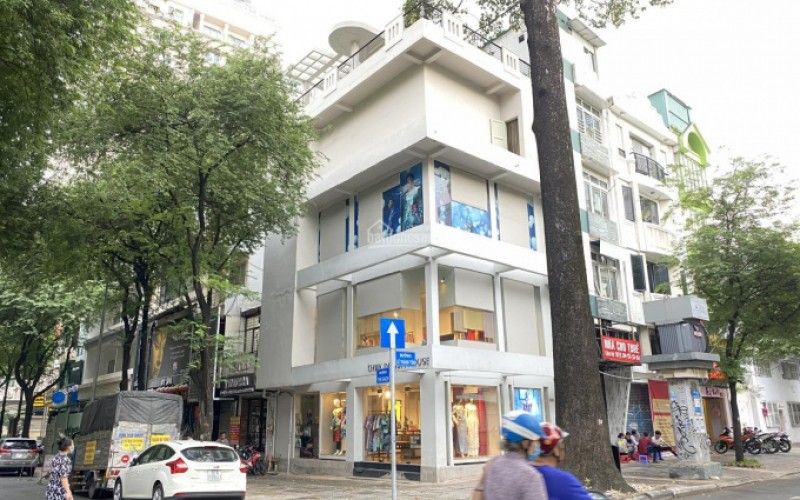 Tòa nhà VP 199 Điện Biên Phủ Q3 / 10x18m / 8 Tầng + PCCC / HĐT: 300tr/tháng /